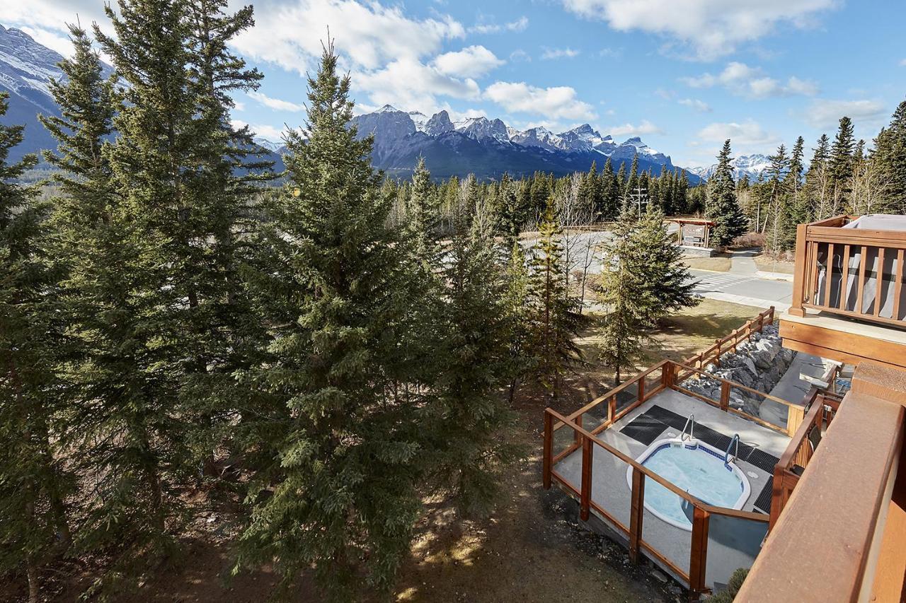 Mountain View Escape With Open Hot Tub, Views!! Villa Canmore Eksteriør billede